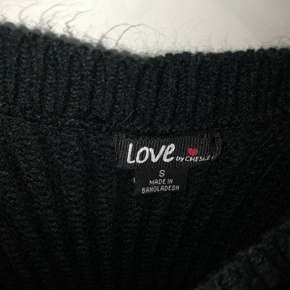 Sweater - Picture 2 of 3